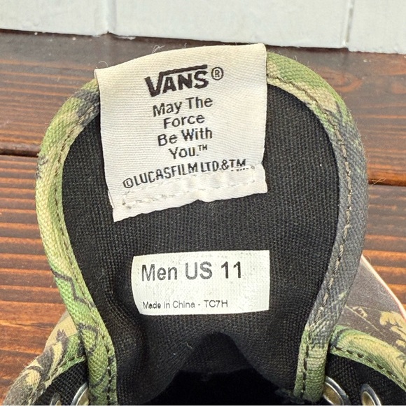 Vans x Star Wars Authentic Boba Fett Camo Sneakers – Men’s Size 11 - Picture 10 of 10